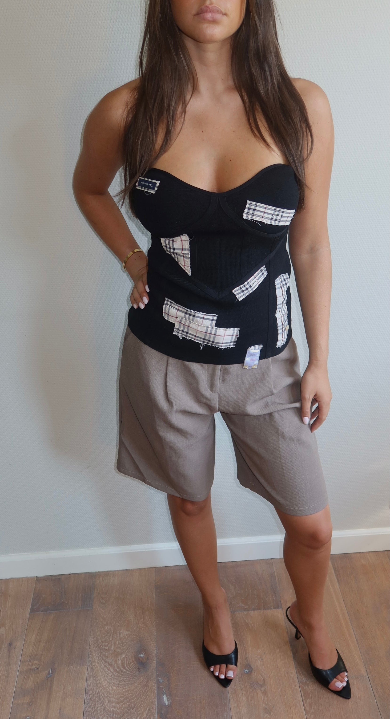 15 REWORKD burberry top
